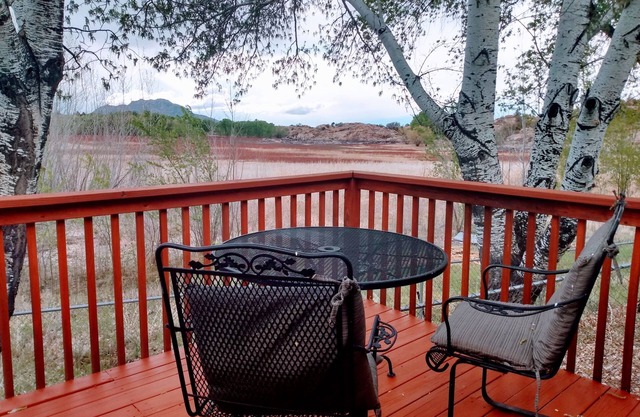 Lakeside, Dog friendly, Spectacular views, RV/Trailer parking