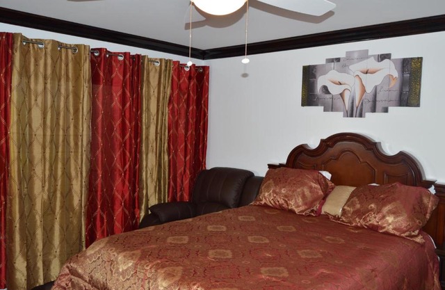 Lakeview Studio Apartments On Golf Course