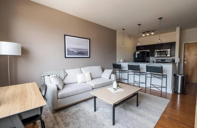 Landing | Amazing 1BD, Gym, Clubhouse