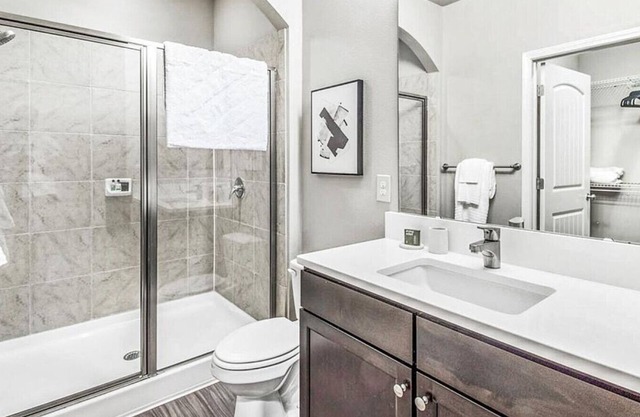 Landing at Artisan at Brightleaf - 2 Bedrooms in Downtown Durham