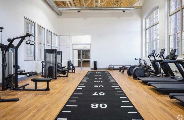 Landing | Beautiful 2BD, Gym, Yoga Studio