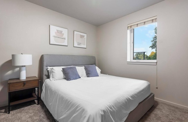 Landing | Spectacular 1BD, Courtyard, Gym