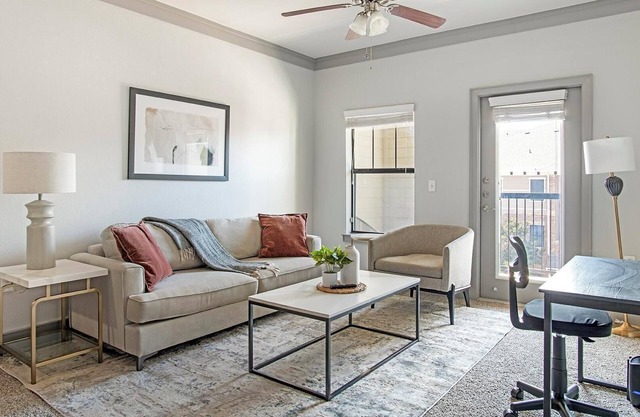 Landing | Spectacular 3BD, Clubhouse, Pool
