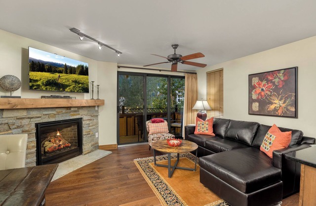 Landmark 120 - 1 Bedroom Platinum