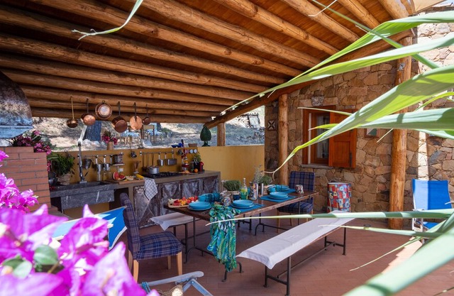 LANDS OF BEA PRIVATE COTTAGE BY THE SEA-CEFALU '