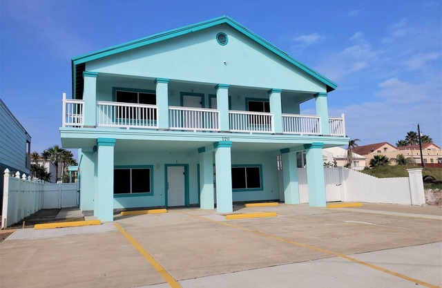 Lantana Landing 