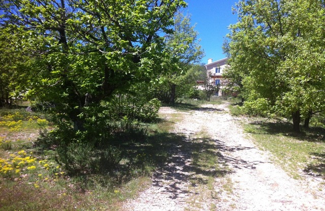 Large 12-bedroom house with swimming pool in the Cévennes