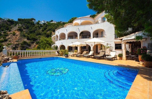 Large and classic holiday house with private pool in Javea, Costa Blanca, Spain for 16 persons