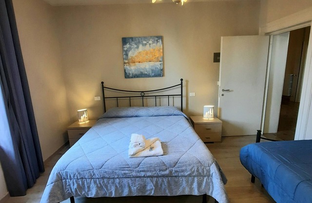 LARGE APARTMENT ESMERA NEAR THE CENTER GARDASEE