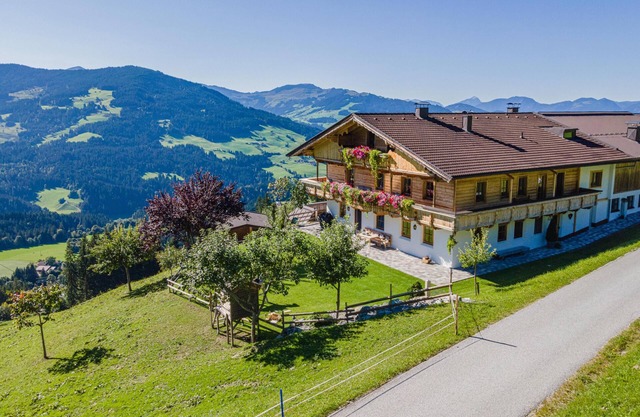 Large apartment near the ski lift