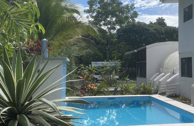 Large family home 5 min from town and 150m from beach