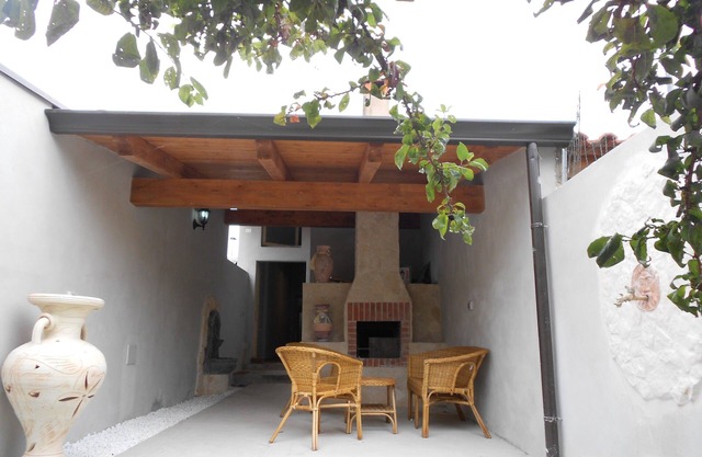 Large House 2 km from the beaches of Sinis with slendide AREA CHILDREN in the yard