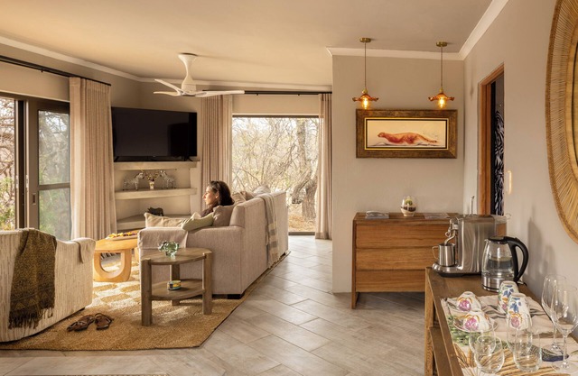 Large open plan suite with private pool