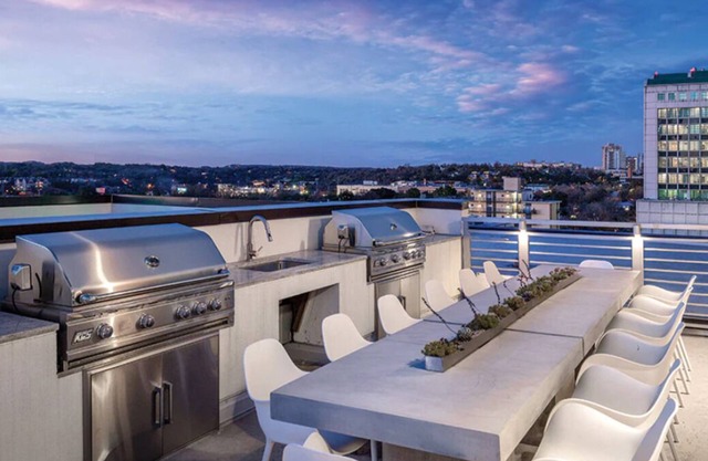 Large Studio Deluxe Condo with Separate Bedroom at Wyndham Austin