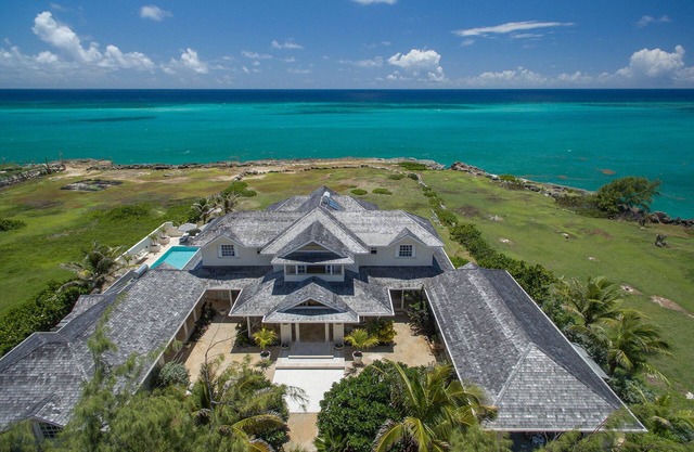 Larimar Barbados - nLuxury 7 Bedroomed Ocean Front Villa