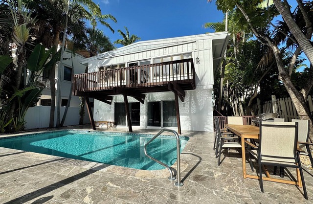 Las Olas Escape Duplex Beach-Pool-Sauna-Las Olas