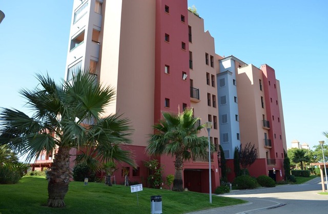 LAS PALMERAS 49 - Two Bedroom Apartment, Sleeps 5