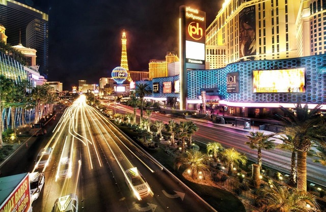 Las Vegas Strip 2 Bedroom. Luxury New Years Week