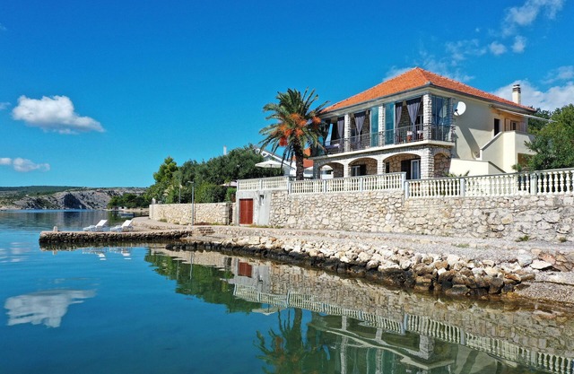 Laura, No 3 Apartment with sea view, balcony and terraces - Laura, No.3