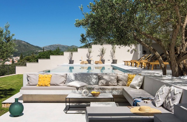 Lavish Villa O with Panoramic Elefiti Islands View, Six Bedrooms with a Pool
