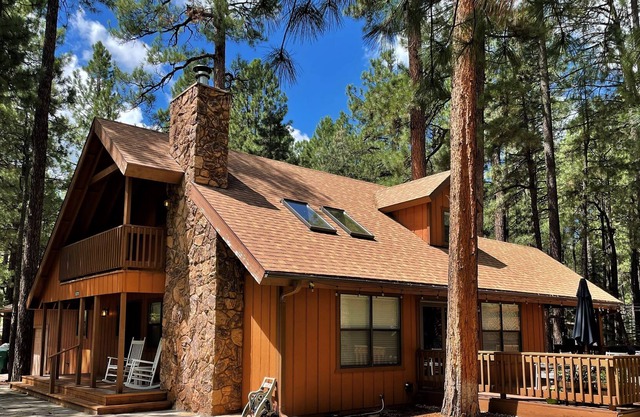 Lazy Bear Chalet - Pinetop Country Club