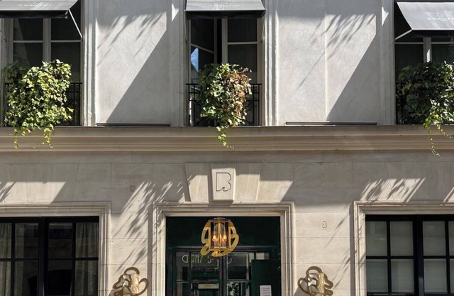 Le Burgundy Paris