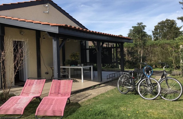 LE PIED MARIN Gîte * Bicycles, linen, cleaning included, € breakfast