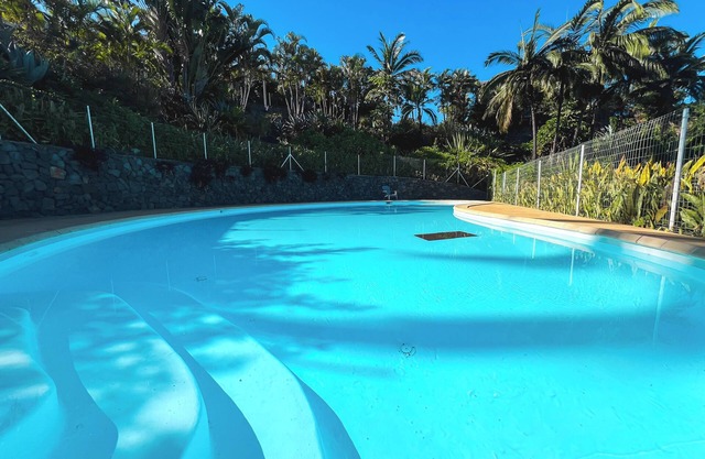 Le Repaire de La Buse, Grande Piscine et vue Imprenable sur la mer