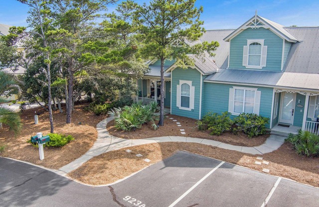 Le Reve Charmant: Beach Access & Pool in Gulf Shores