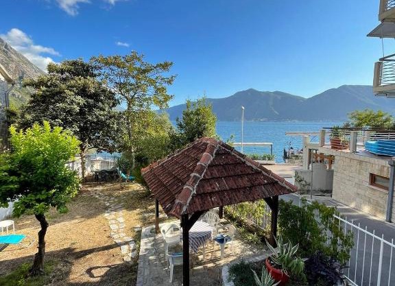 Lemon tree villa