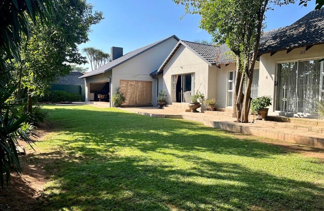Lenox Lodge Guesthouse