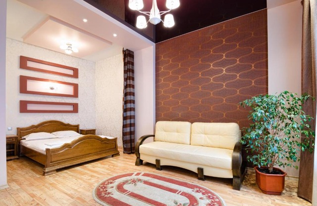 LEOGRAND Apartments on Doroshenka 34