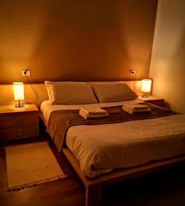 Leoncino Apartment 2
