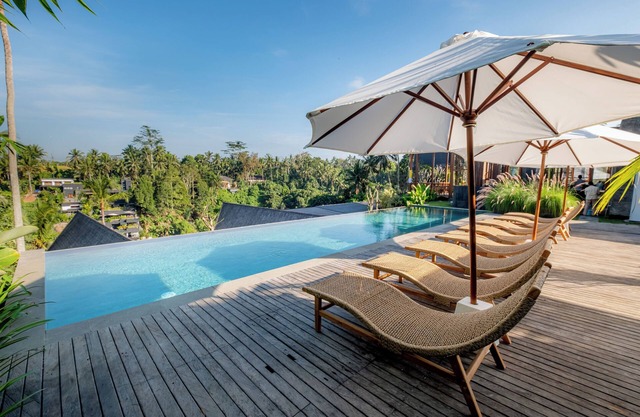 LeRosa Valley Resort