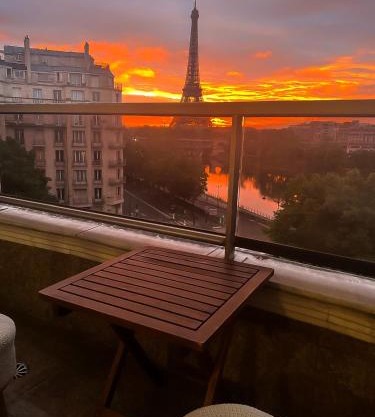 Les Amoureux de Paris