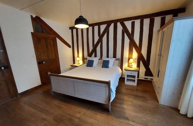 Les Quais-Blois, House 3 bedrooms, 2 bathrooms, downtown, WIFI fiber