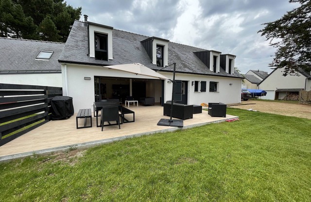 Les Solaris: home on the edge of the Gulf