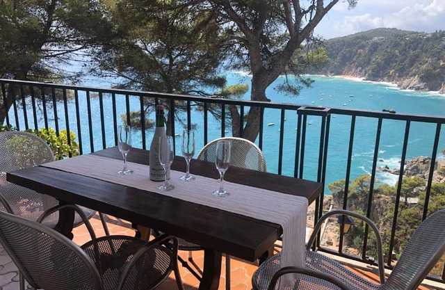 Les Terrasses De Cala Llevado 