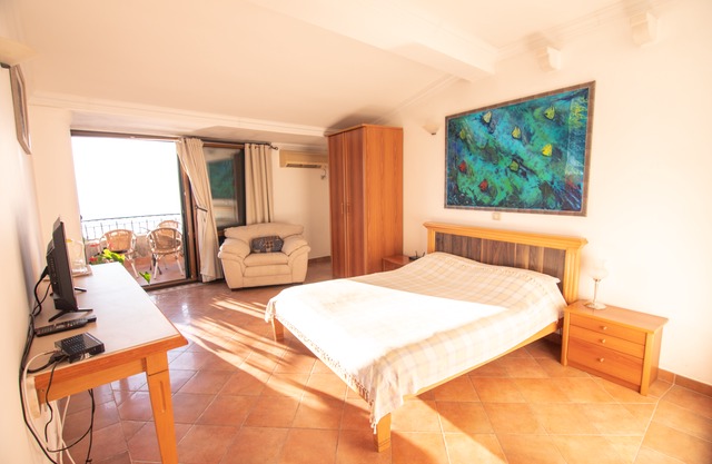 Levantin Inn 1/2+2 Suite Sea View N.14