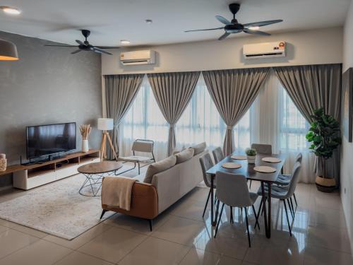 Leyadra Homestay at Sunway Gandaria Bandar Baru Bangi