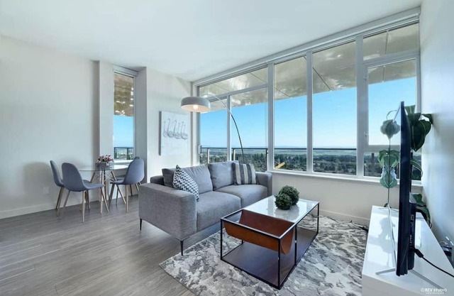 Libra Gold Palace at Metrotown by Zodiac Group I
