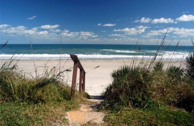 *Licensed *Totally Remodeled (2020Oceanfront Townhome with ocean views