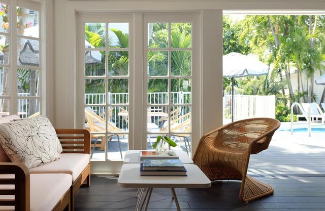 Lighthouse Court Hotel - Key West