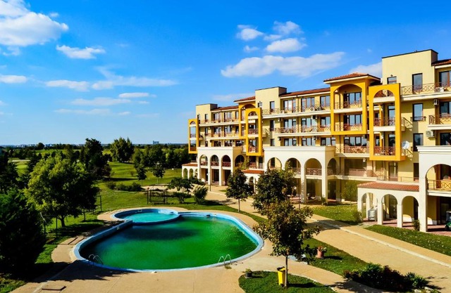 Lighthouse Golf Resort, 75 mp2, with balcony