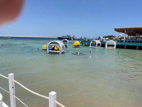 Lilly Lounge and Pool Accommodation for Adults Only
