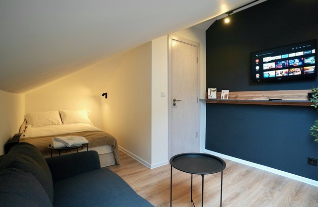 Lily's Studio 7 - Cozy Home - Central Sofia
