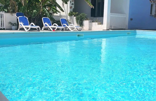 [Limone] Apartment with pool near the sea