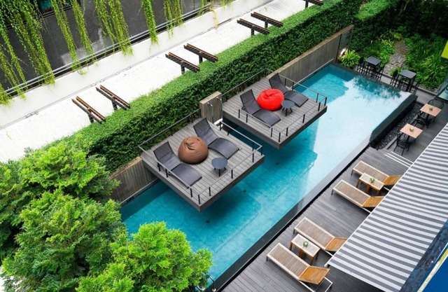 Lit/Heart of Bangkok/Monthly