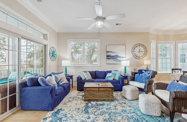 Litchfield by the Sea 2nd-floor condo with spectacular views, pool & hot tub