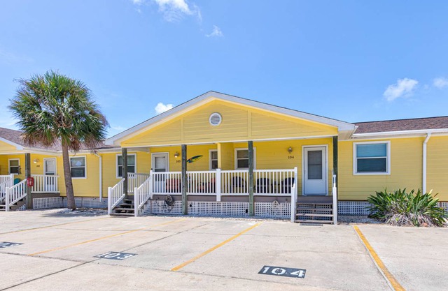 Little Cayman CDR4